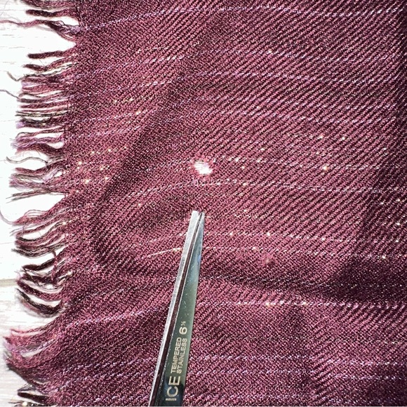 Loro Piana Silk Cashmere Burgundy Maroon Gold Metallic Scarf Neck Wrap - Picture 11 of 13